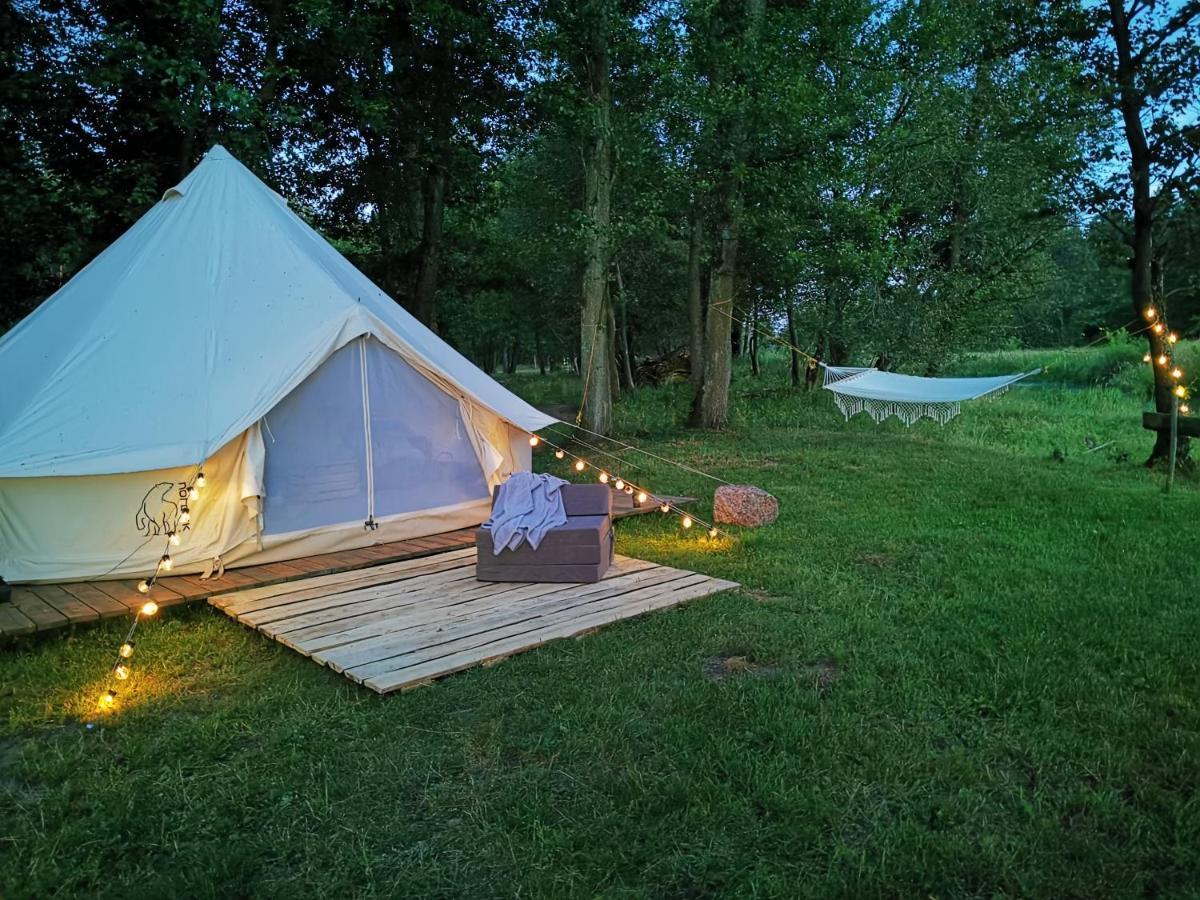 Glamping Kaliska Hotel Łochów Buitenkant foto