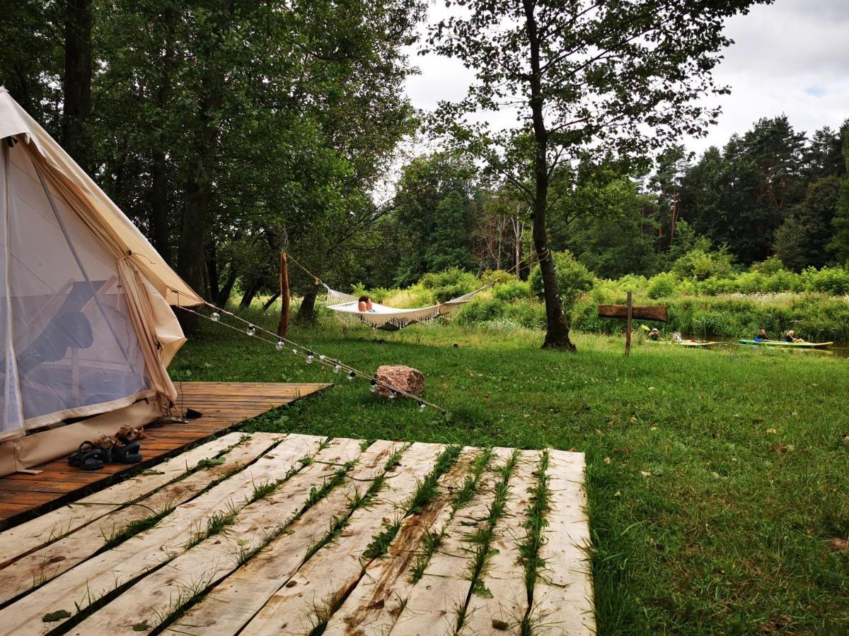 Glamping Kaliska Hotel Łochów Buitenkant foto