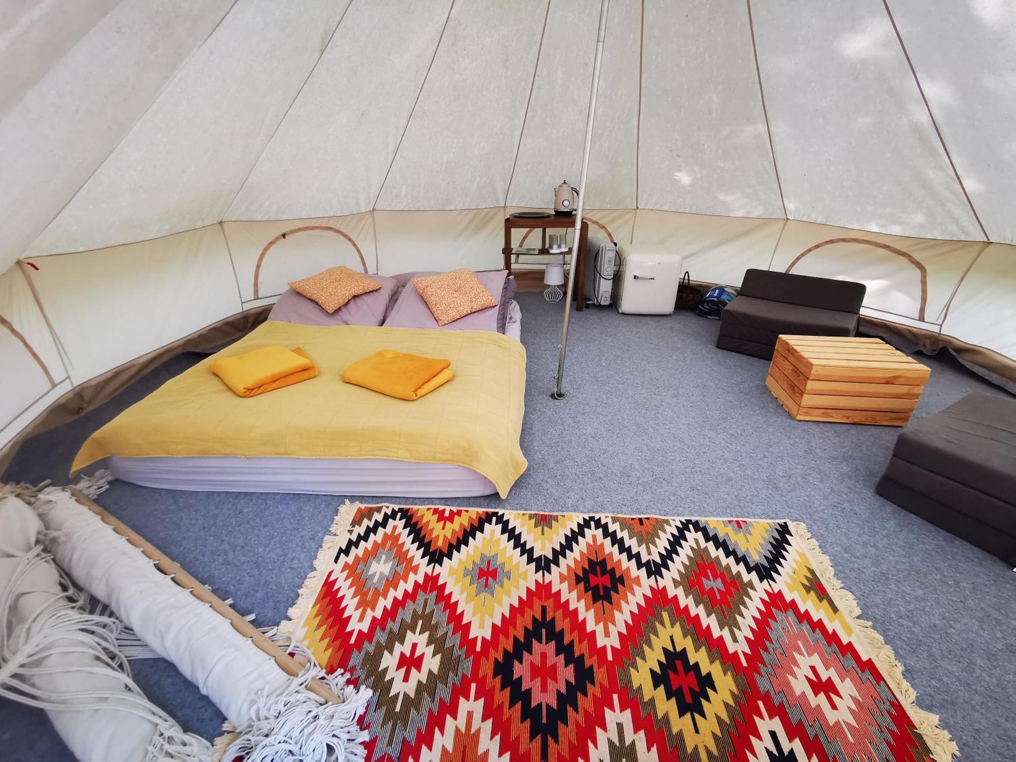 Glamping Kaliska Hotel Łochów Buitenkant foto